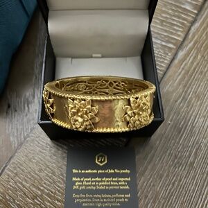 Julie Vos Flora Statement Hinge Bangle